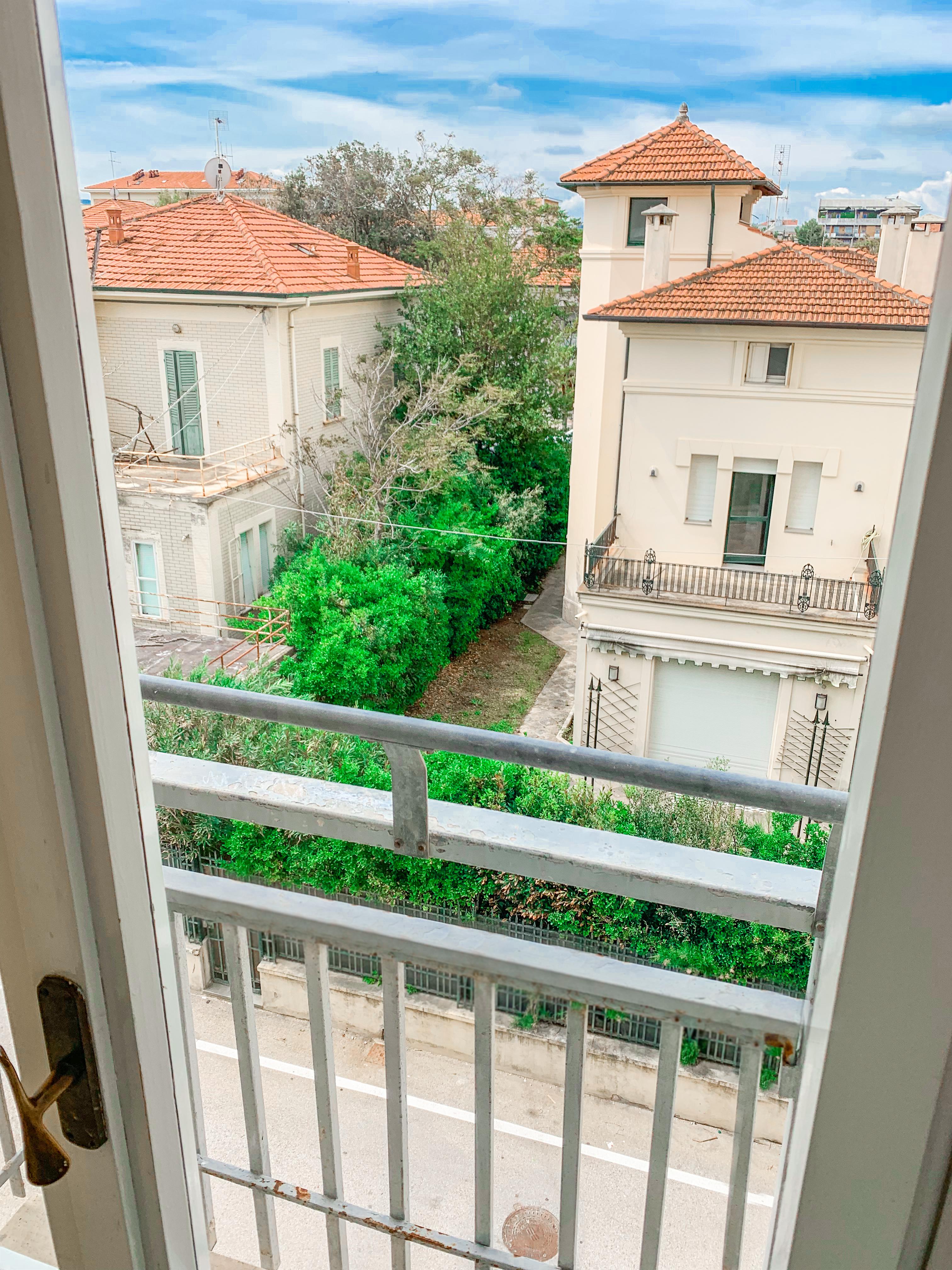 Hotel President'S Pesaro Esterno foto