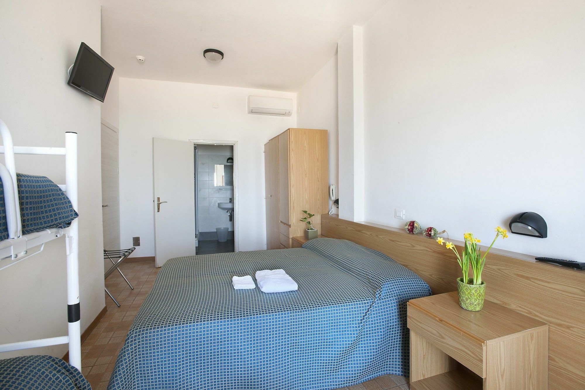 Hotel President'S Pesaro Esterno foto
