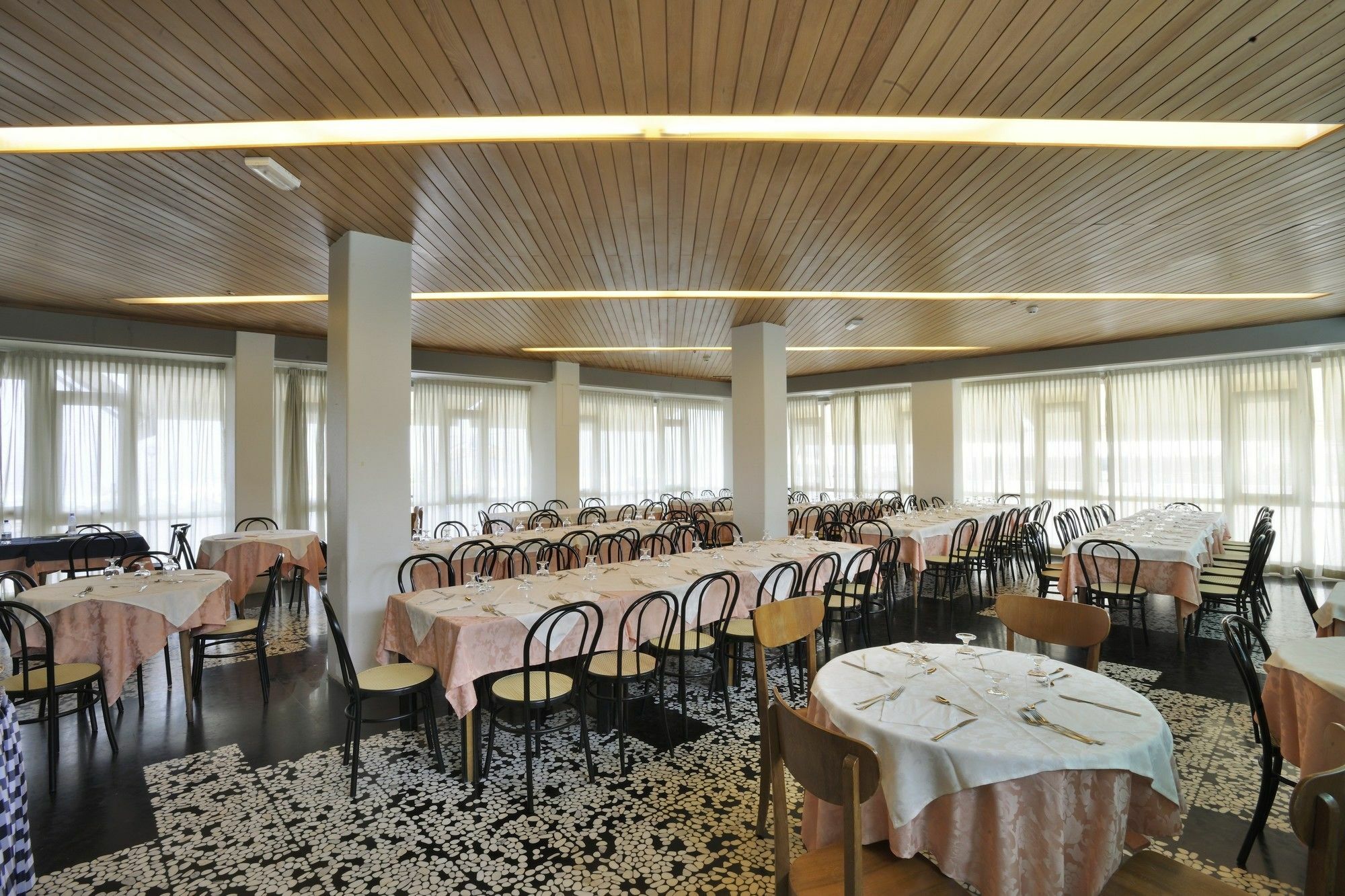 Hotel President'S Pesaro Esterno foto